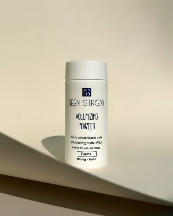 Товар PLATINUM & WHITE HAIR MASK - Маска антижовта Платина та Блонд Фото товару PLATINUM & WHITE HAIR MASK - Маска антижовта Платина та Блонд